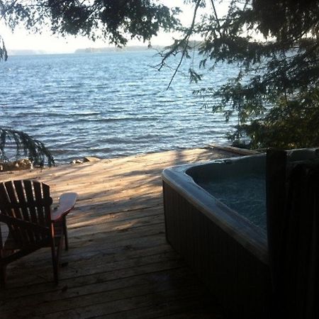 Tofino Stormbay Guest House Exterior foto